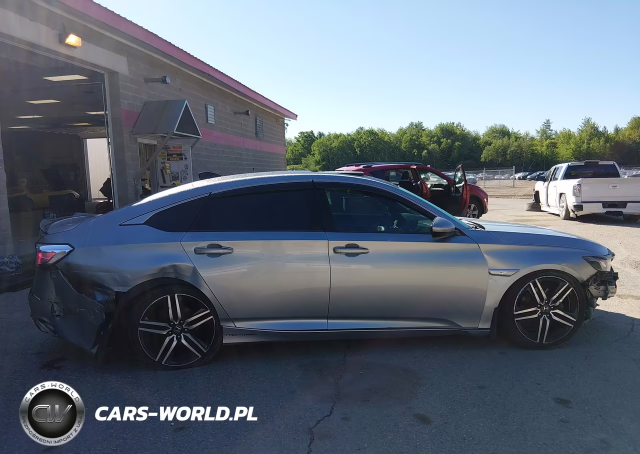 2018 Honda Accord Sport 2.0T VIN:1HGCV2E30JA047104 - 13