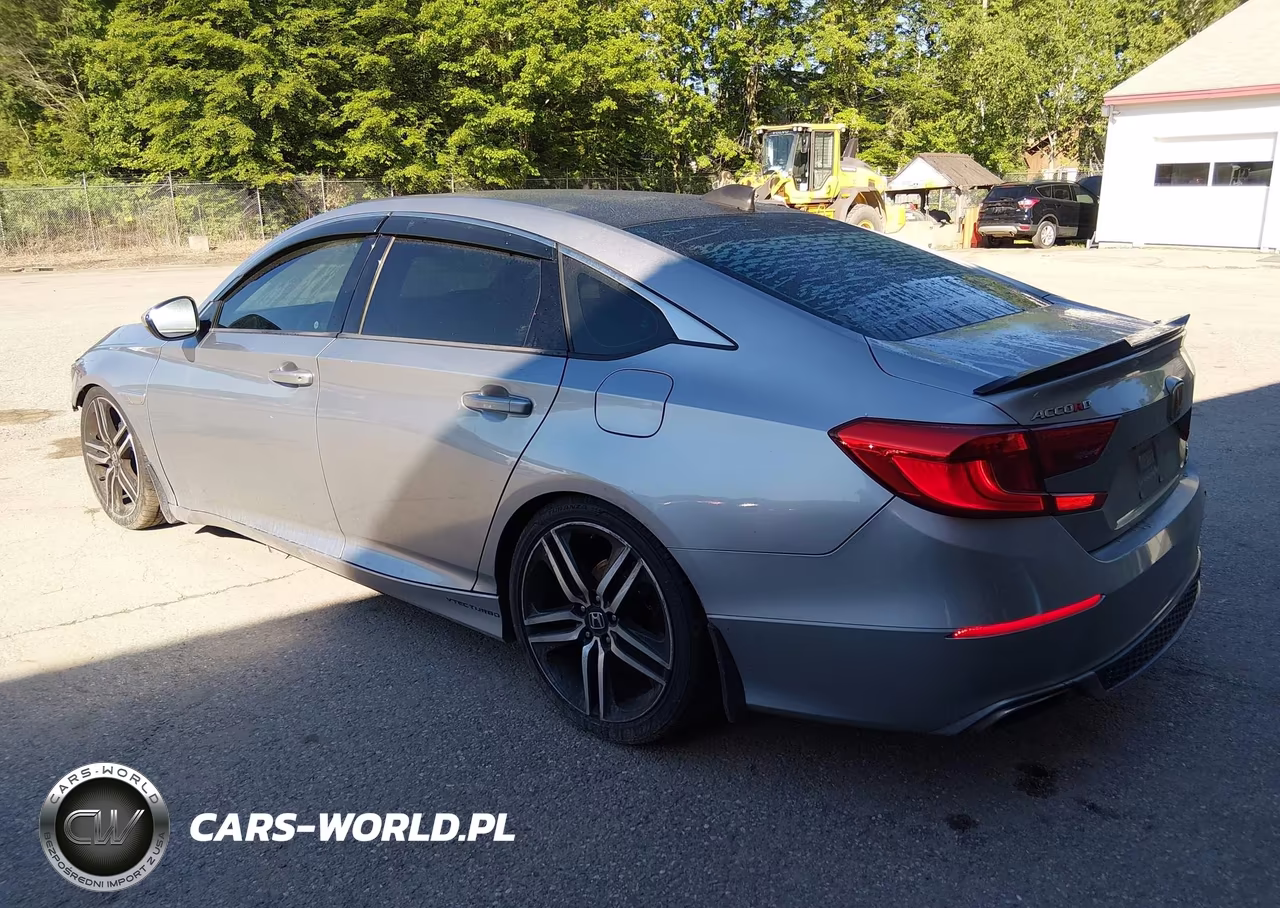 2018 Honda Accord Sport 2.0T VIN:1HGCV2E30JA047104 - 3