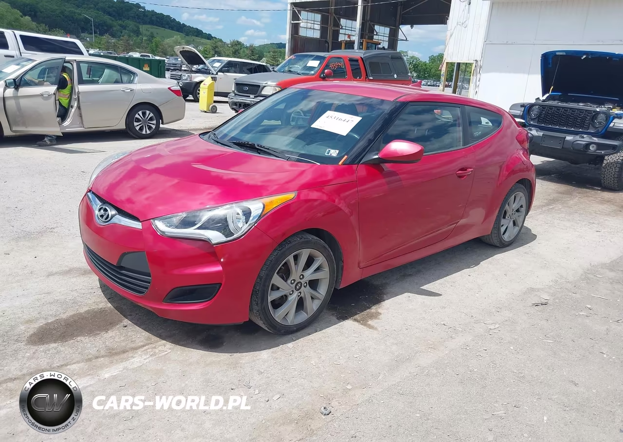 2016 Hyundai Veloster VIN:KMHTC6AD6GU266937 - 2