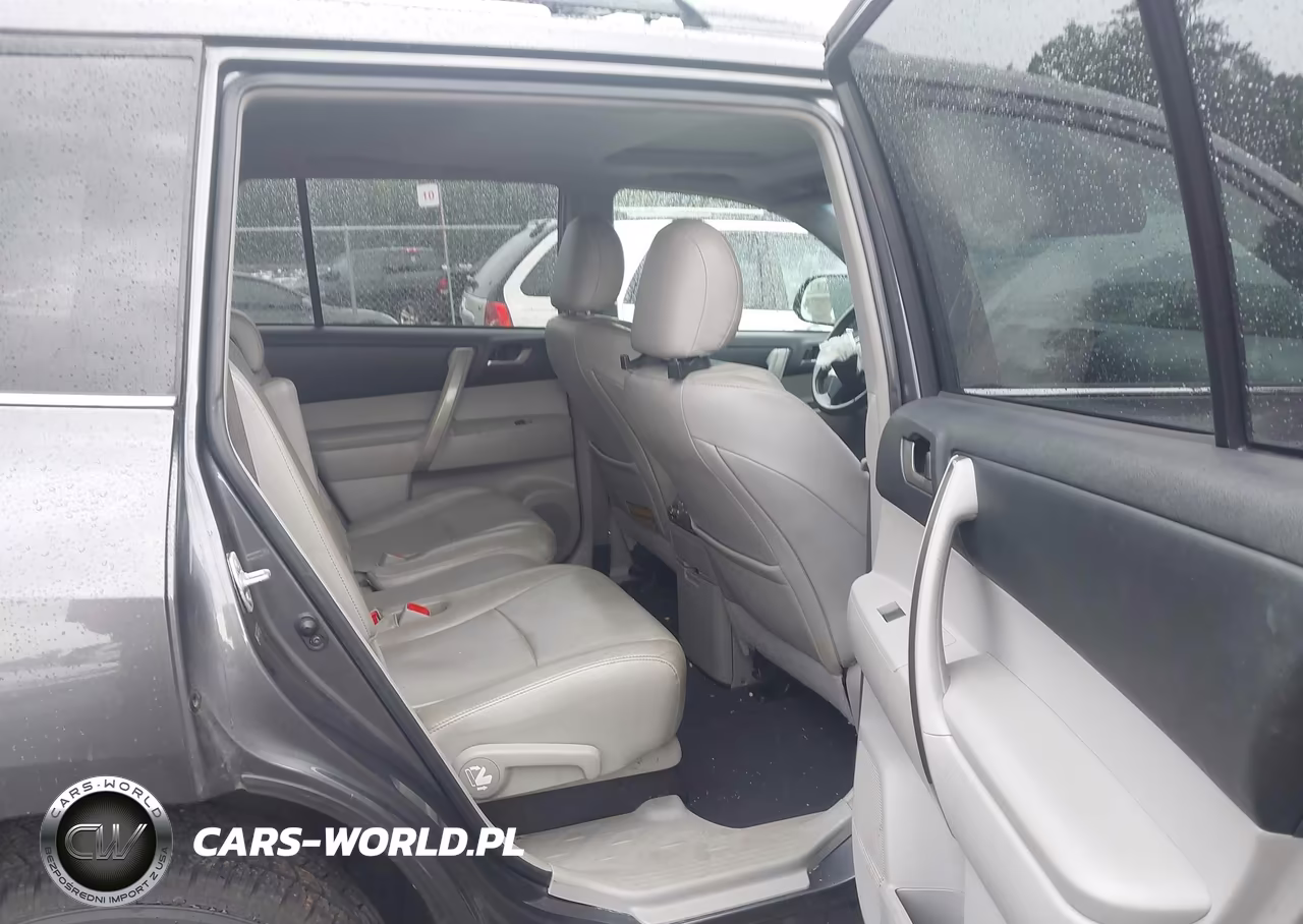 2013 Toyota Highlander Se V6 VIN:5TDZK3EH8DS116907 - 8
