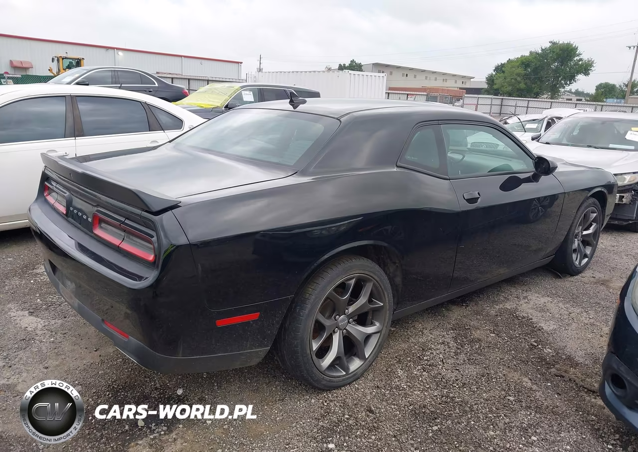 2016 Dodge Challenger Sxt VIN:2C3CDZAG4GH352557 - 4