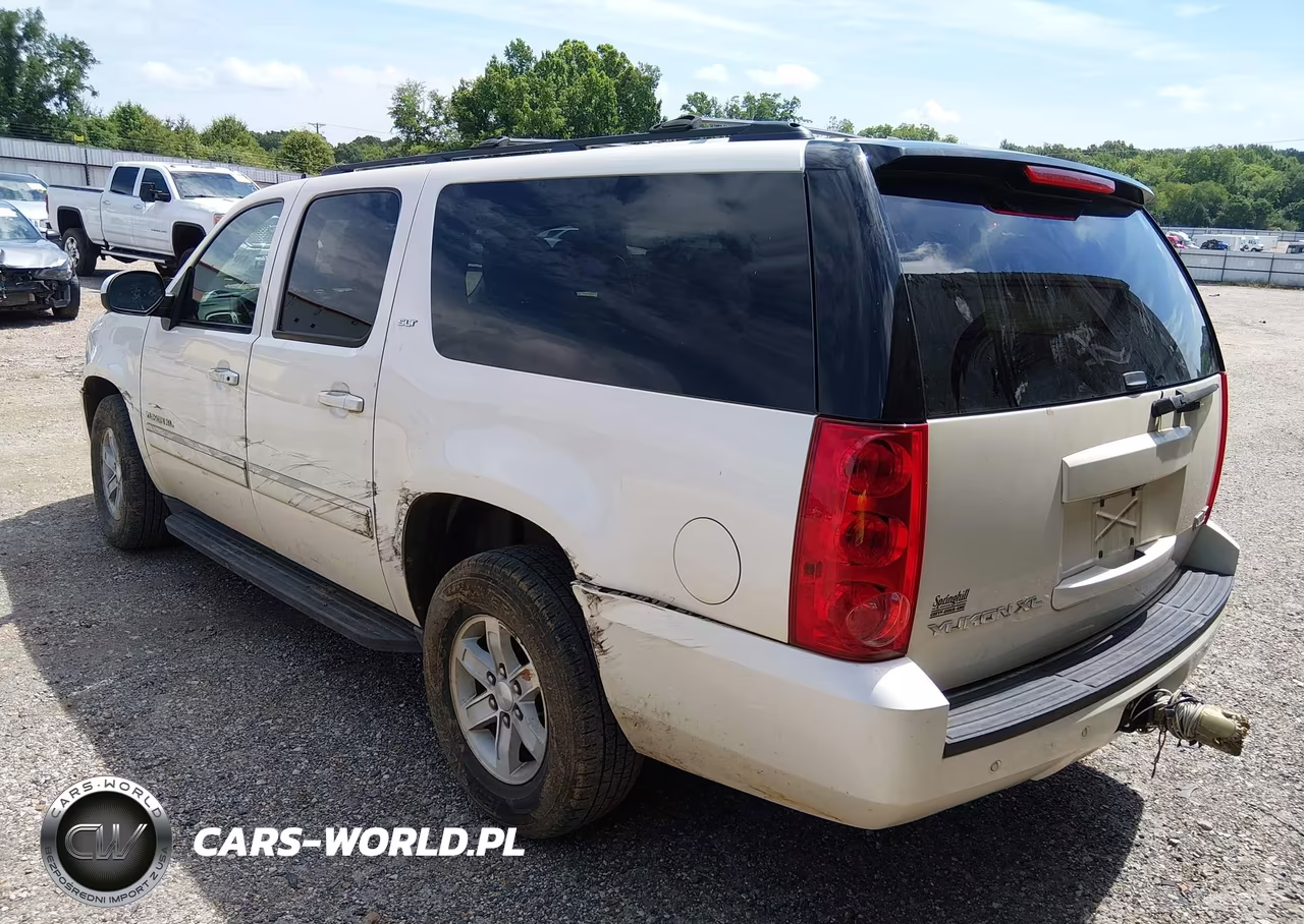 2014 GMC Yukon Xl 1500 Slt VIN:1GKS1KE03ER137693 - 3