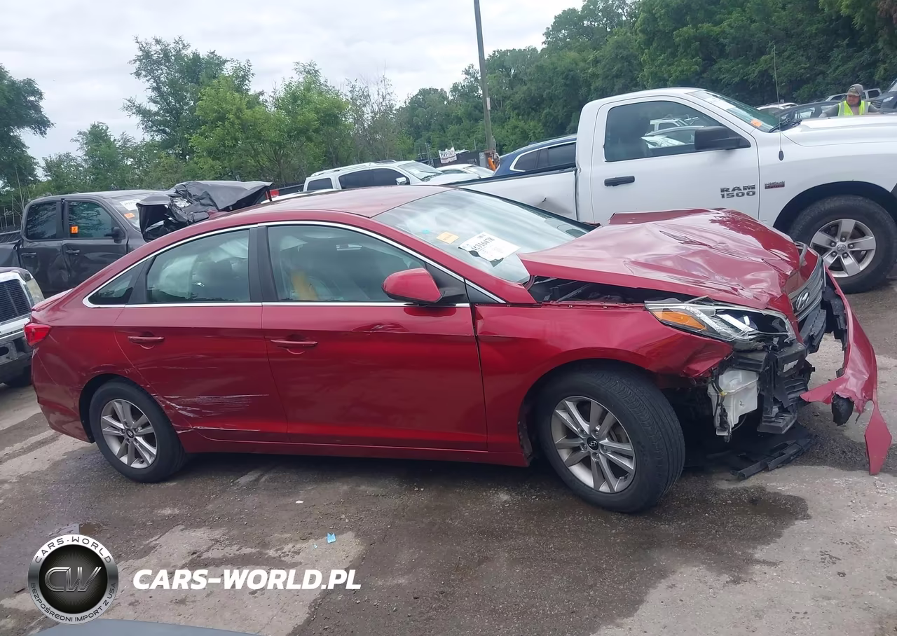 2016 Hyundai Sonata Se VIN:5NPE24AF8GH304748 - 14