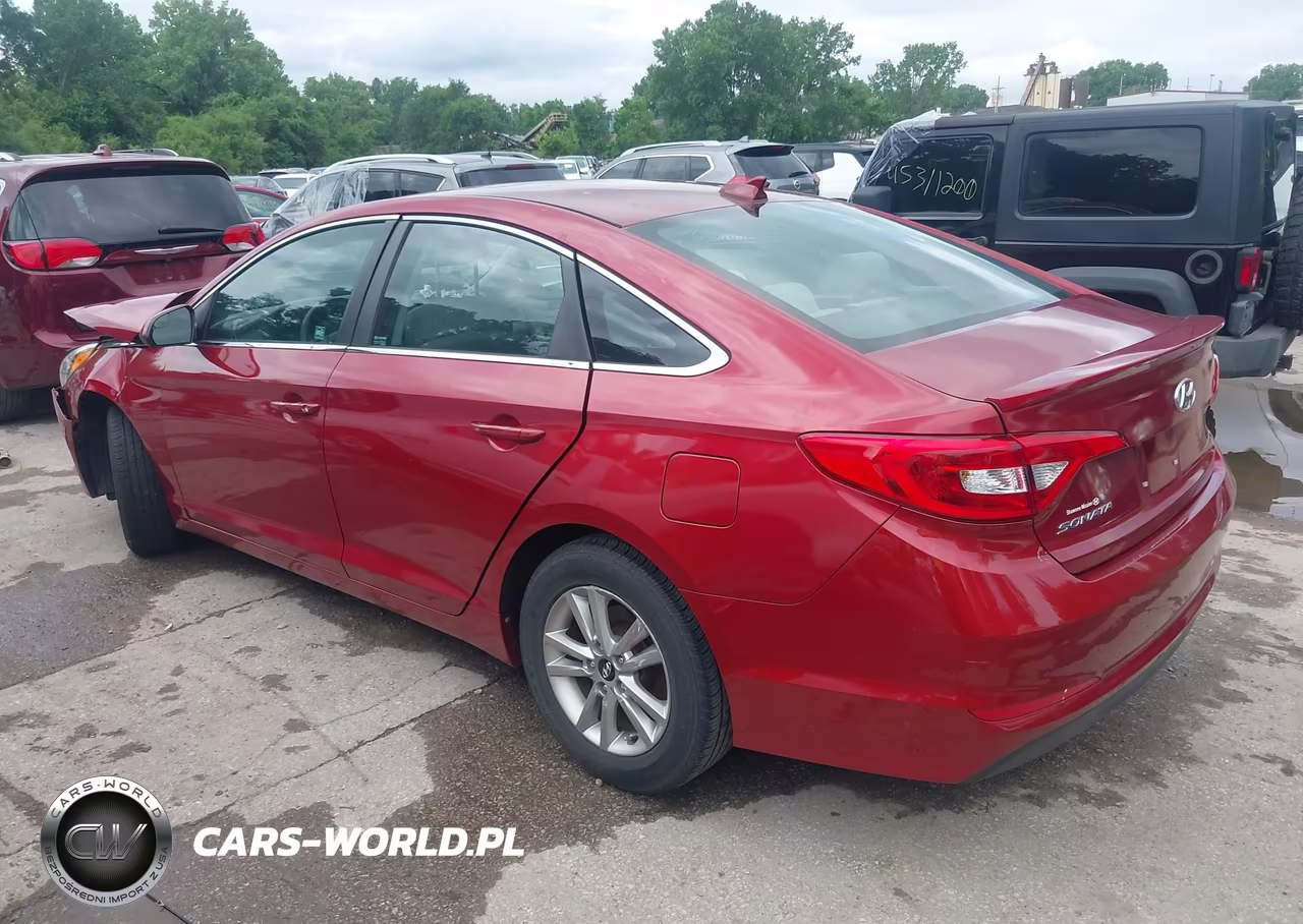 2016 Hyundai Sonata Se VIN:5NPE24AF8GH304748 - 3