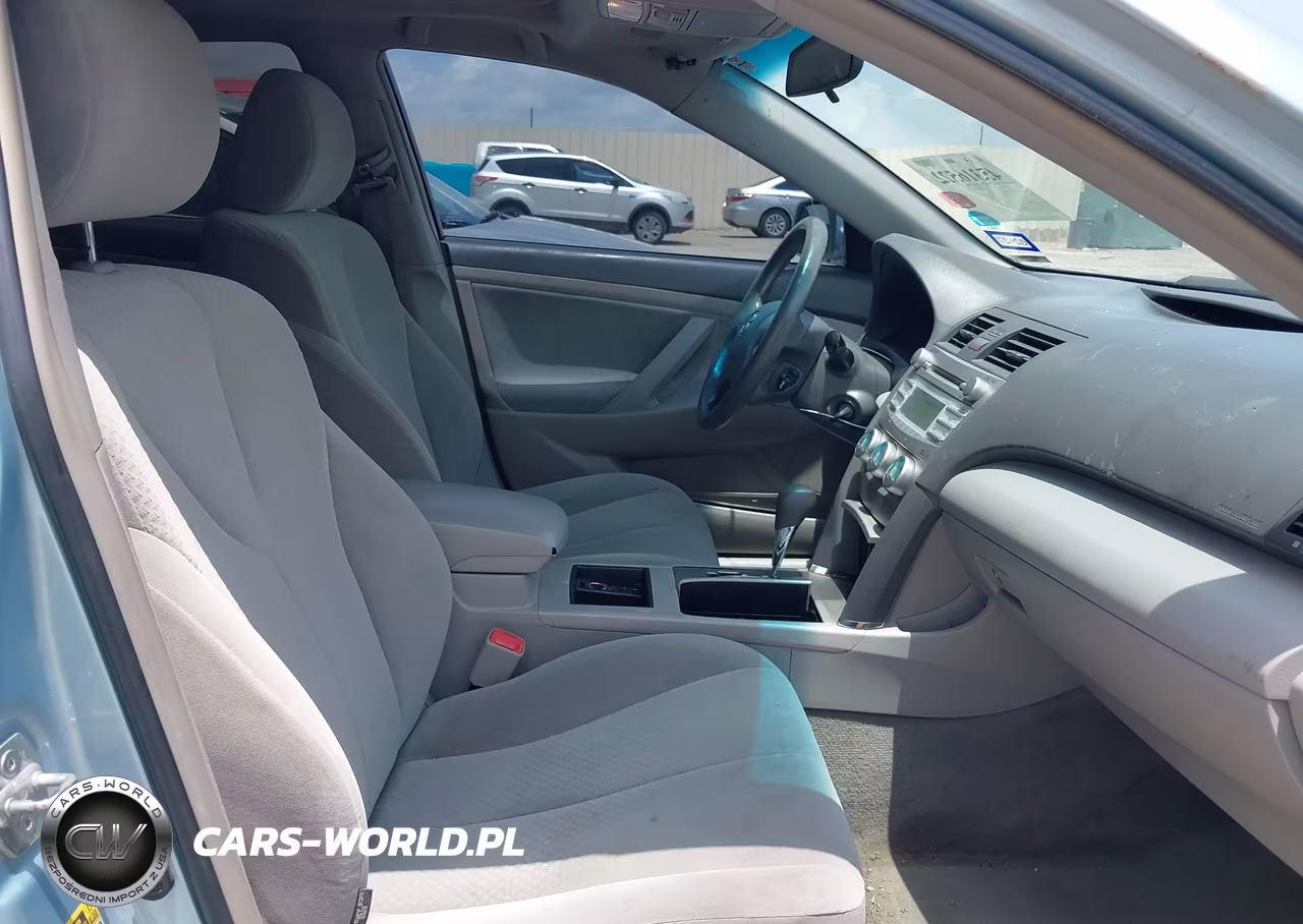 2009 Toyota Camry Le VIN:4T4BE46K79R132884 - 5