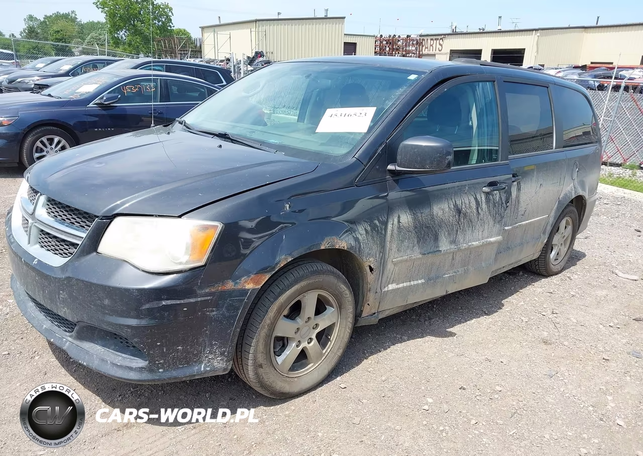 DODGE GRAND CARA VIN:2C4RDGCG1CR369957 - 2