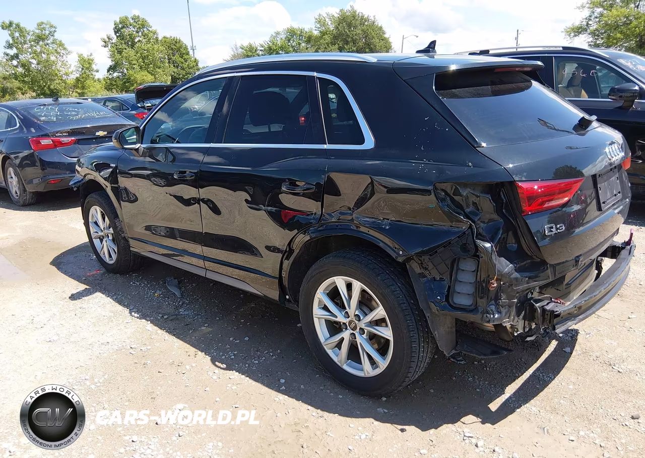 2023 Audi Q3 Premium 45 Tfsi S Line Quattro Tiptronic VIN:WA1DECF37P1113903 - 3