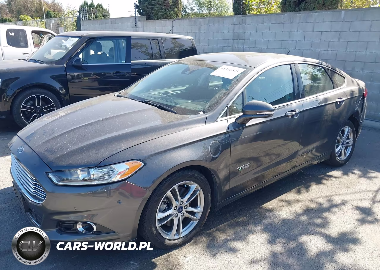 2015 Ford Fusion Energi Titanium VIN:3FA6P0SU1FR105313 - 2