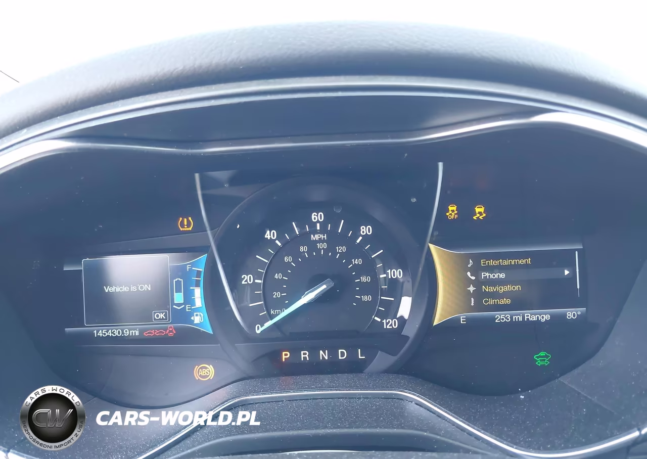 2015 Ford Fusion Energi Titanium VIN:3FA6P0SU1FR105313 - 7