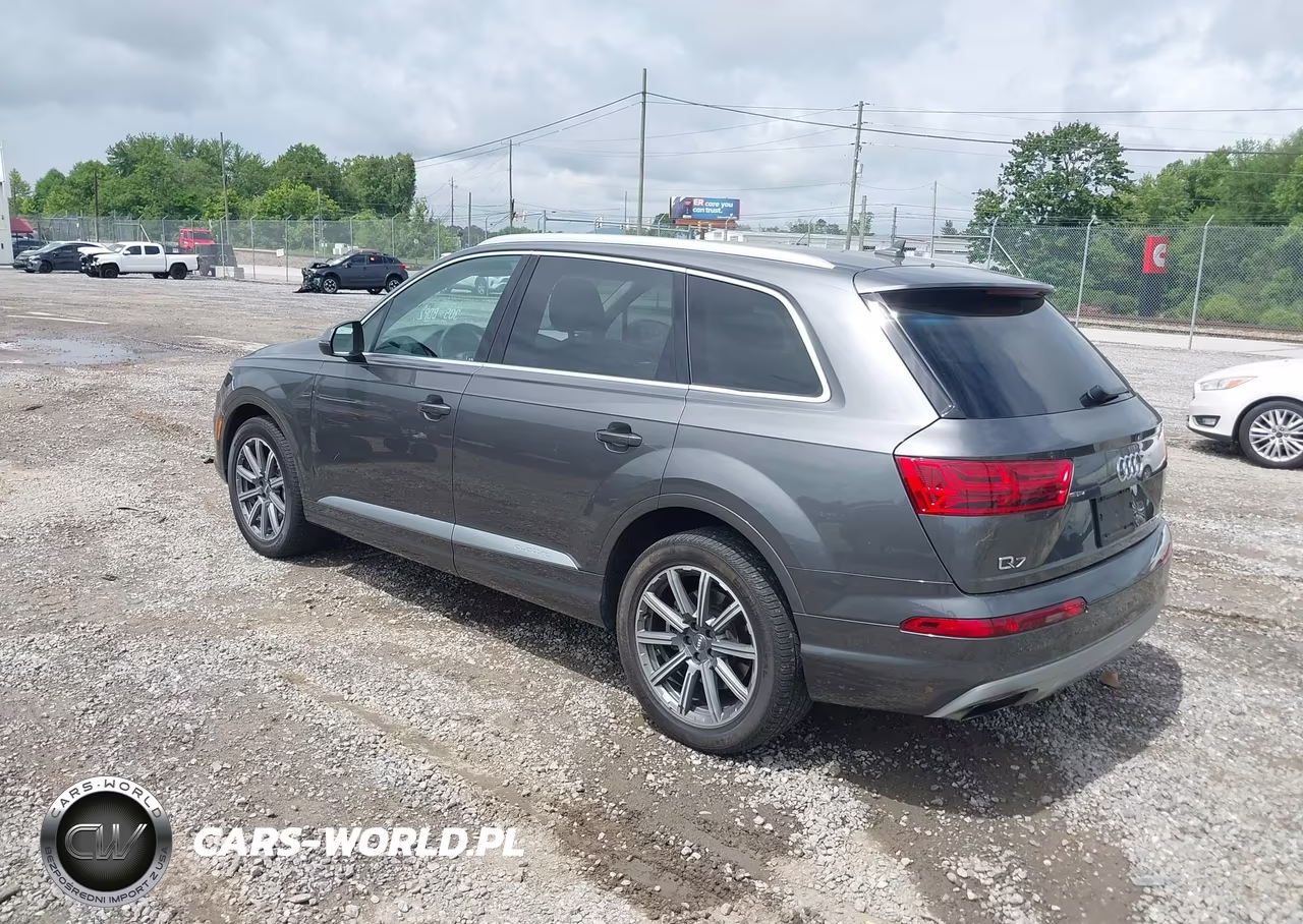 2018 Audi Q7 3.0T Premium VIN:WA1VAAF79JD034701 - 3