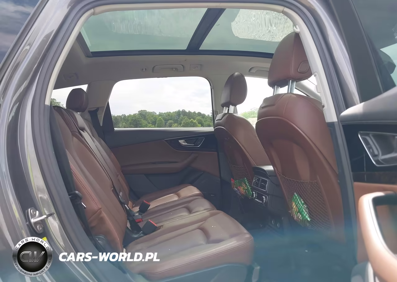 2018 Audi Q7 3.0T Premium VIN:WA1VAAF79JD034701 - 8