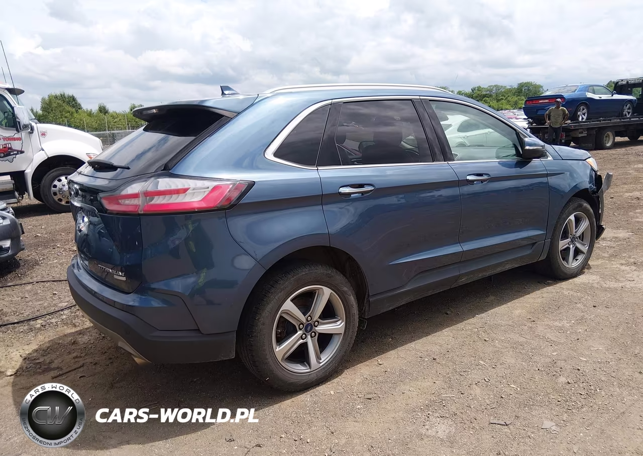 2019 Ford Edge Titanium VIN:2FMPK4K9XKBC26040 - 4