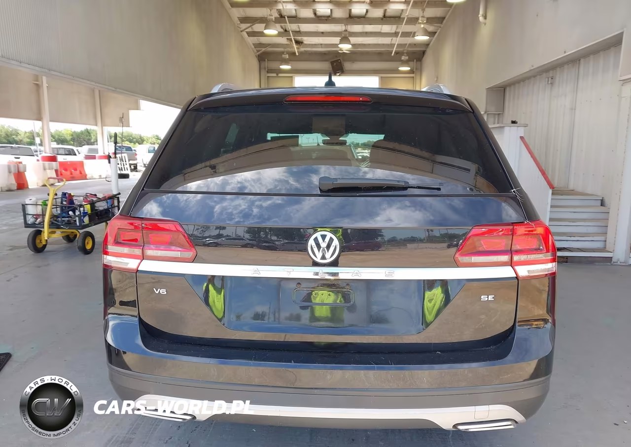 2018 Volkswagen Atlas 3.6L V6 Se-3.6L V6 Se W-Technology VIN:1V2DR2CA4JC546824 - 17