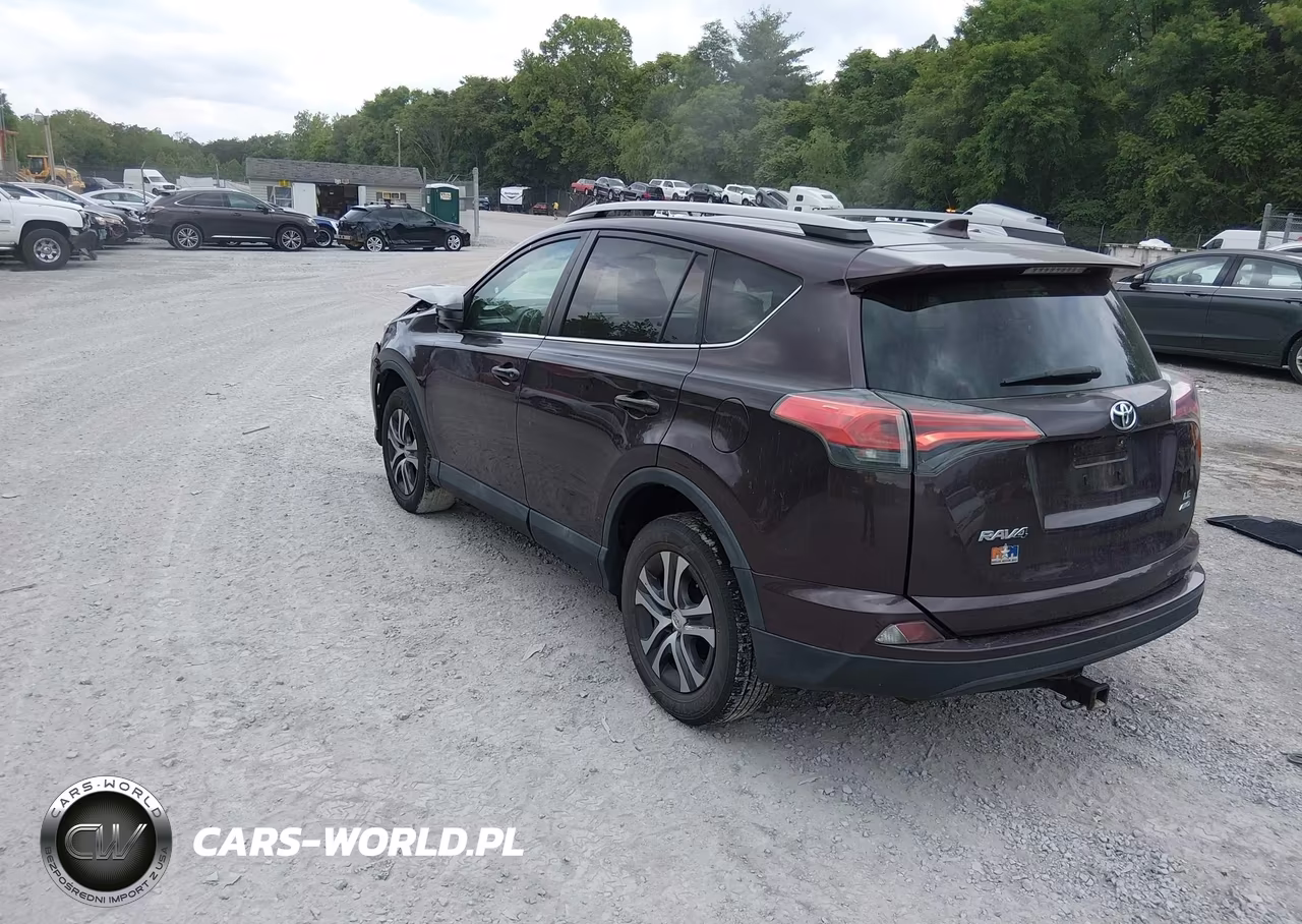 2017 Toyota Rav4 Le VIN:2T3BFREV4HW612015 - 3