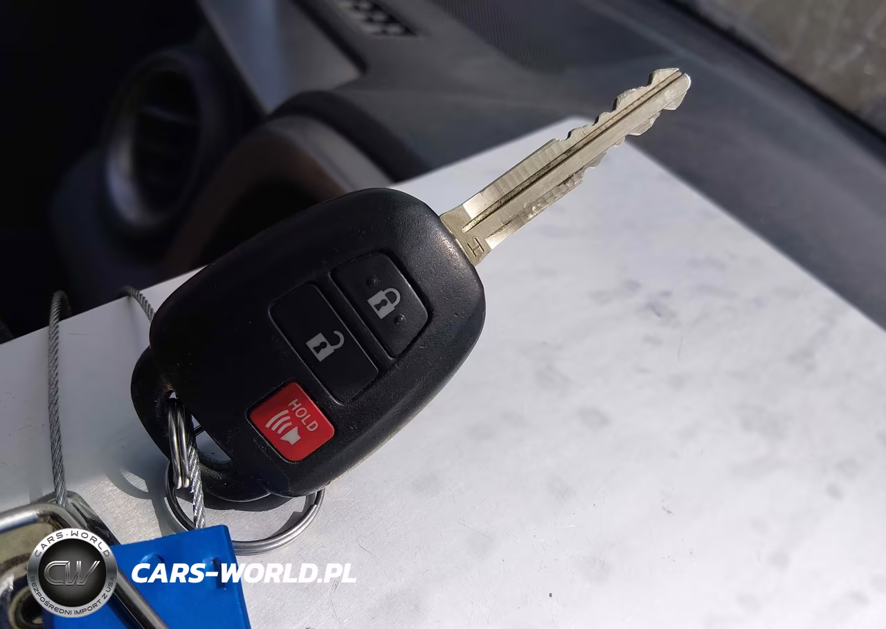 2018 Toyota Rav4 Le VIN:JTMBFREV9JJ198217 - 11