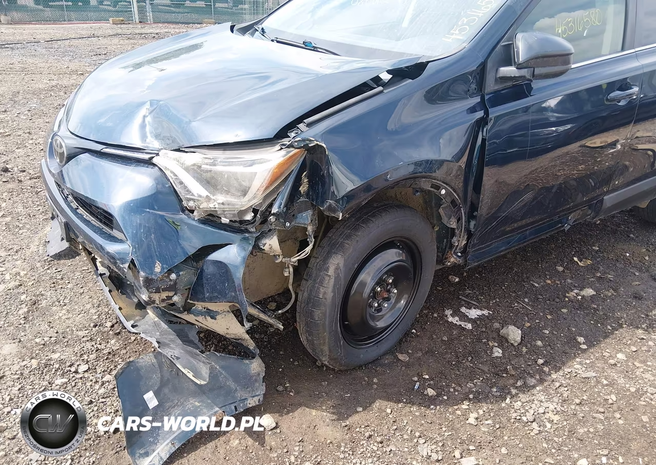 2018 Toyota Rav4 Le VIN:JTMBFREV9JJ198217 - 18