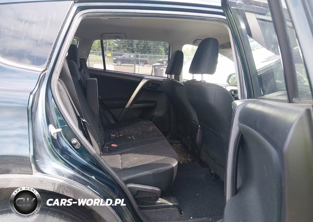 2018 Toyota Rav4 Le VIN:JTMBFREV9JJ198217 - 8