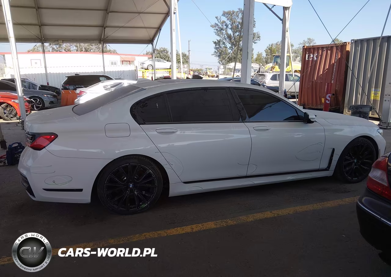 2021 BMW 750I xDrive VIN:WBA7U2C02MCG00078 - 14