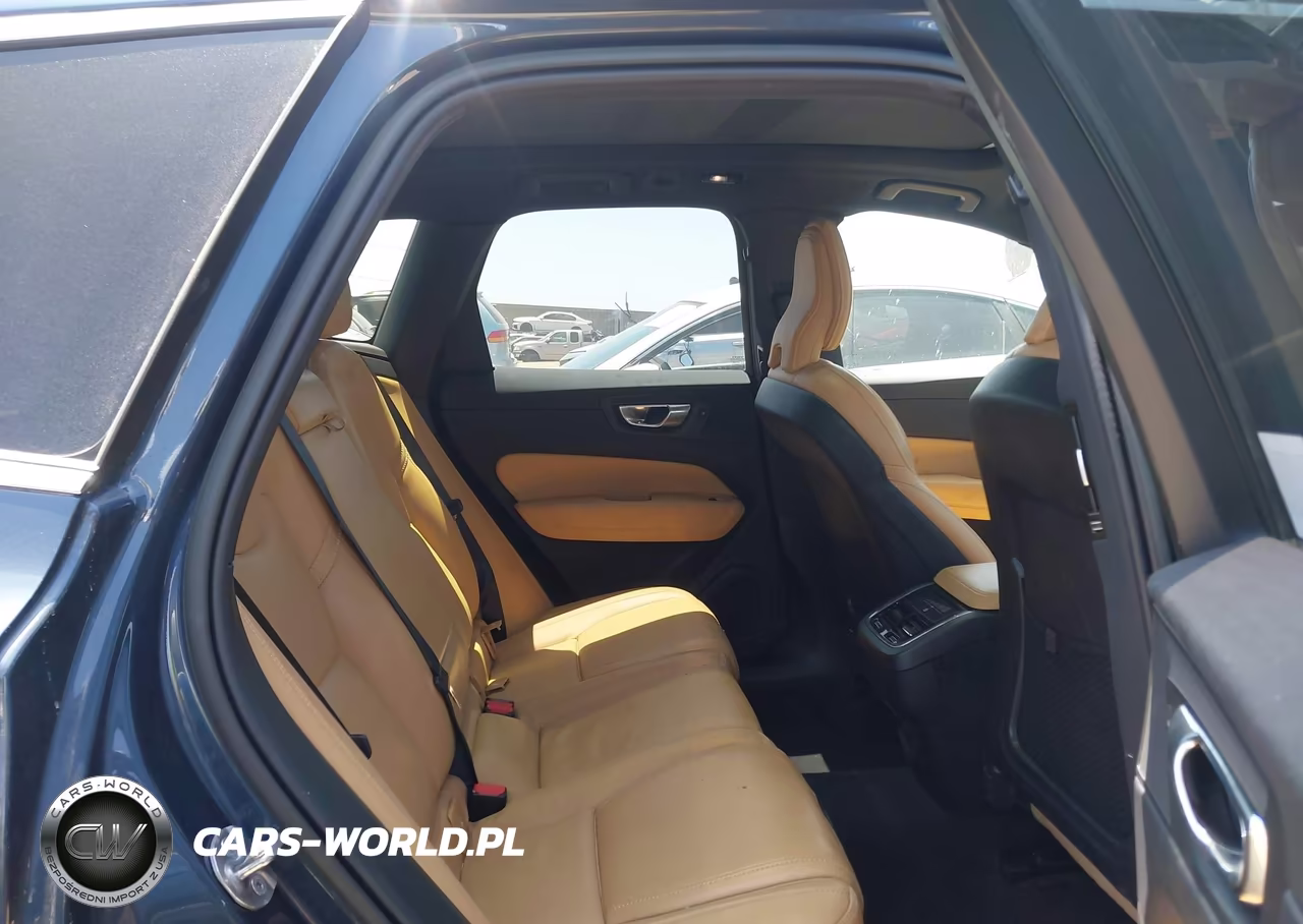 2023 Volvo Xc60 B5 Ultimate Bright Theme VIN:YV4L12DA9P1363908 - 8