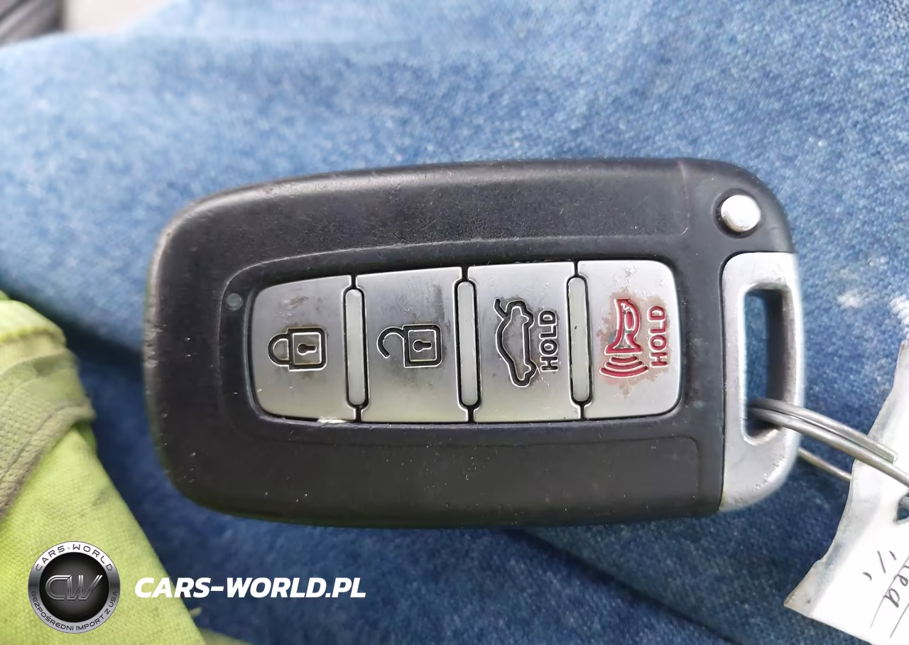 2012 Hyundai Sonata Hybrid VIN:KMHEC4A41CA028812 - 11