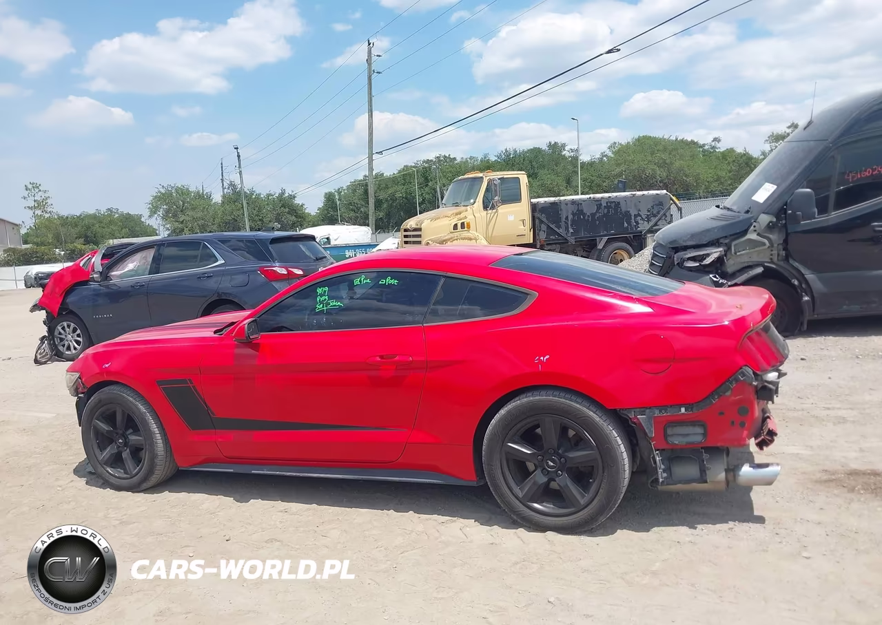 2017 Ford Mustang V6 VIN:1FA6P8AM3H5332766 - 15