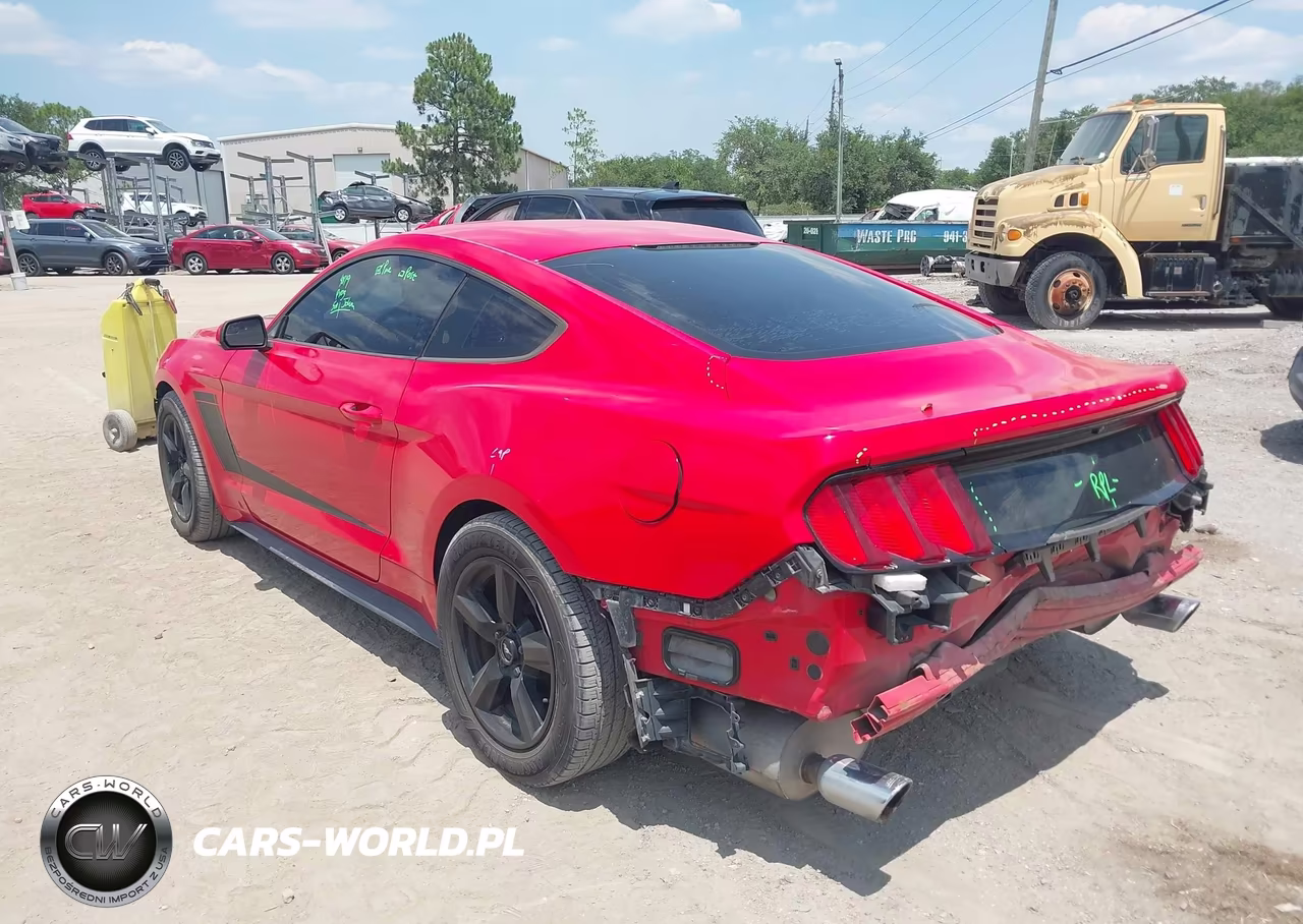 2017 Ford Mustang V6 VIN:1FA6P8AM3H5332766 - 3