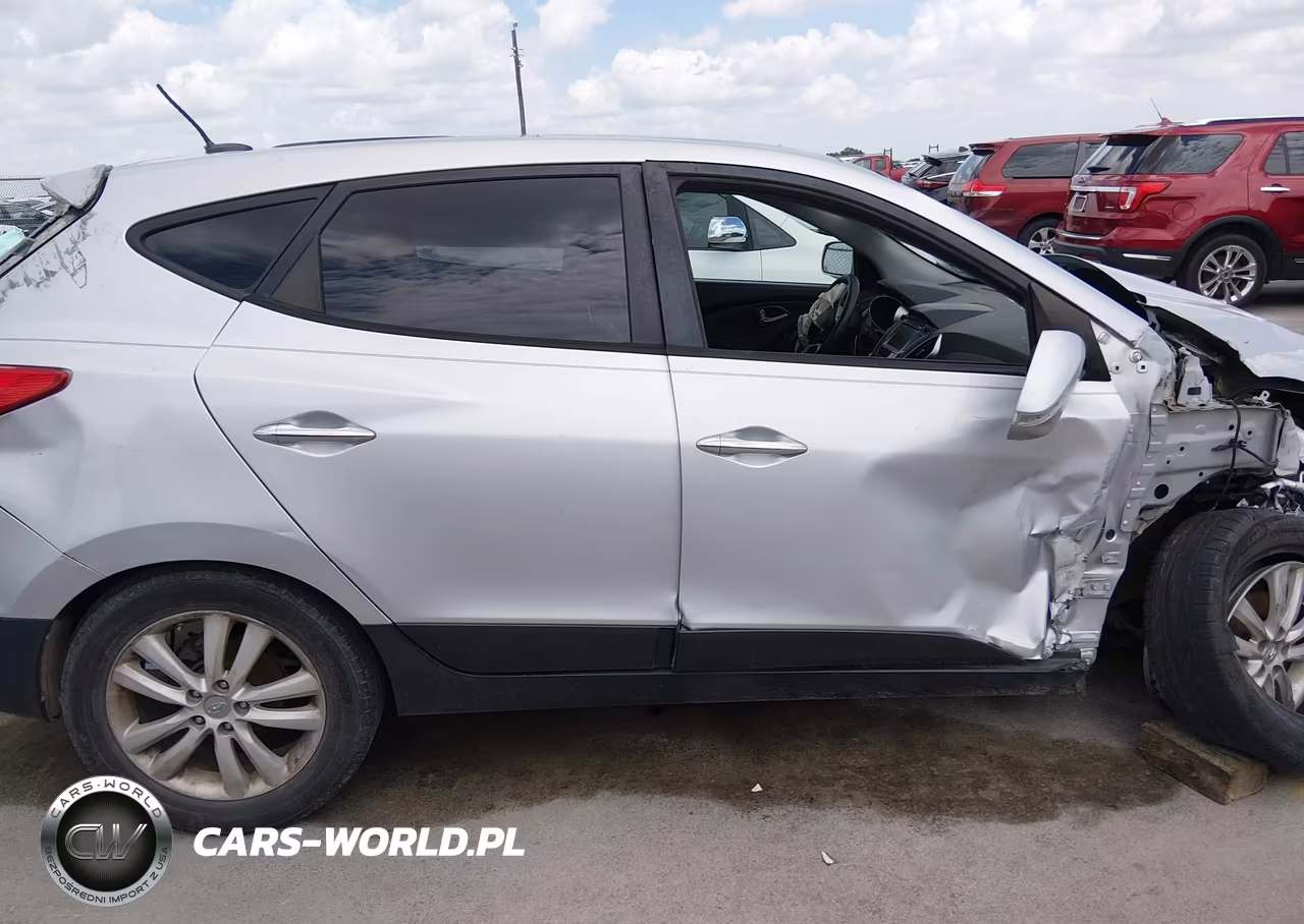 2012 Hyundai Tucson Limited VIN:KM8JU3ACXCU510755 - 14