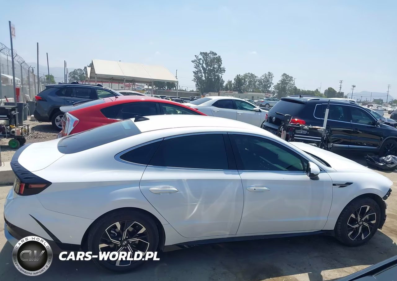 2024 Hyundai Sonata Sel VIN:KMHL64JA8RA425883 - 13