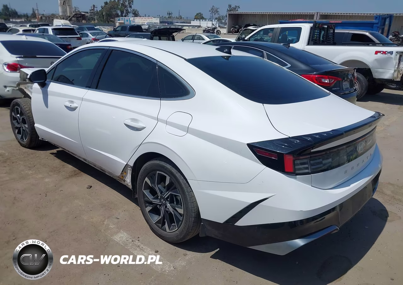 2024 Hyundai Sonata Sel VIN:KMHL64JA8RA425883 - 3