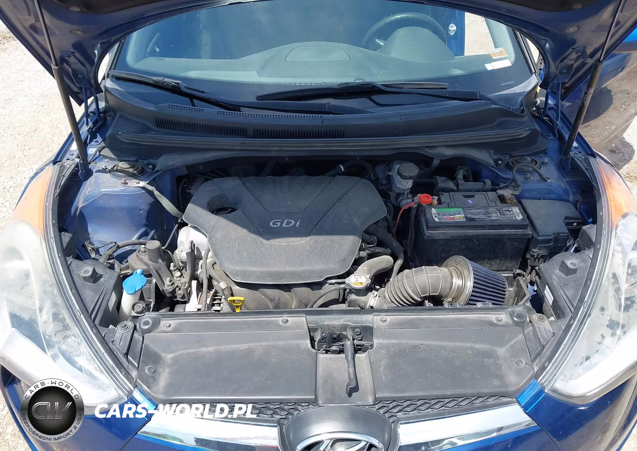 2016 Hyundai Veloster VIN:KMHTC6AD5GU283373 - 10