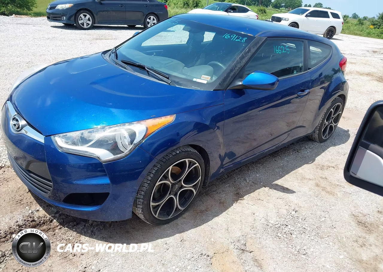 2016 Hyundai Veloster VIN:KMHTC6AD5GU283373 - 2