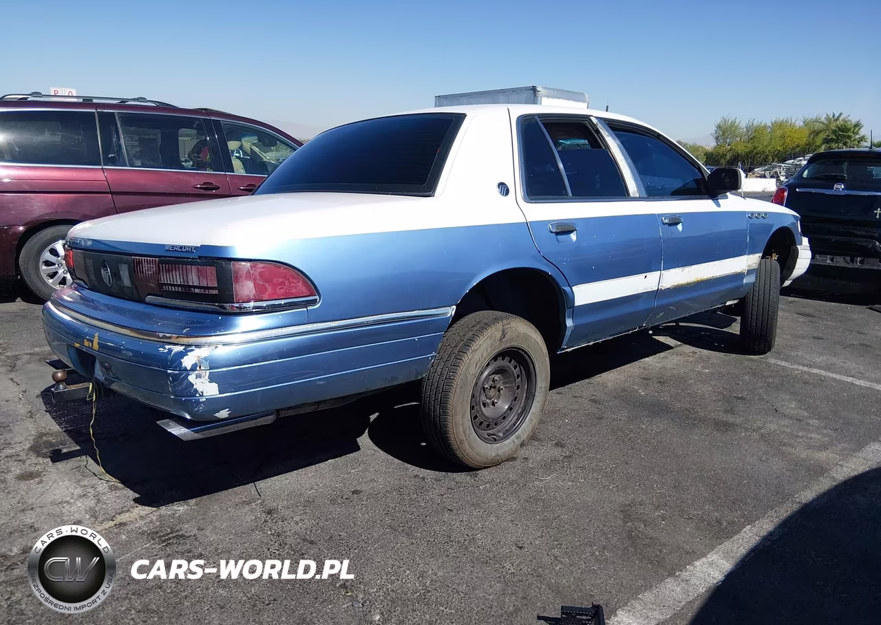1993 Mercury Grand Marquis Ls VIN:2MELM75W5PX628377 - 4