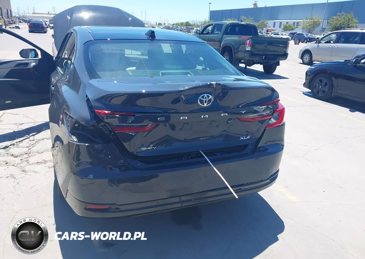 2025 Toyota Camry Xle VIN:4T1DAACK4SU072733 - 6