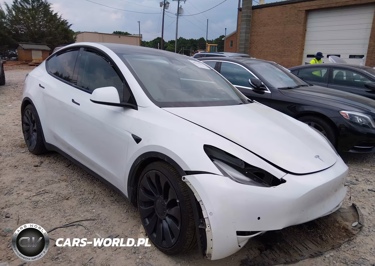 2022 Tesla Model Y Performance Dual Motor All-Wheel Drive – zdjęcie 1 z 14