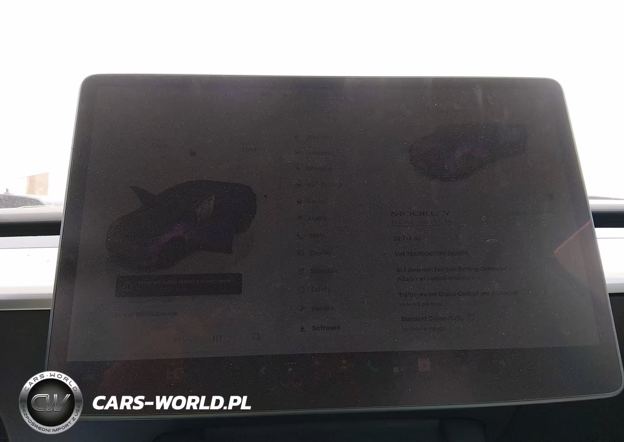 2022 Tesla Model Y Performance Dual Motor All-Wheel Drive VIN:7SAYGDEF3NF362659 - 7