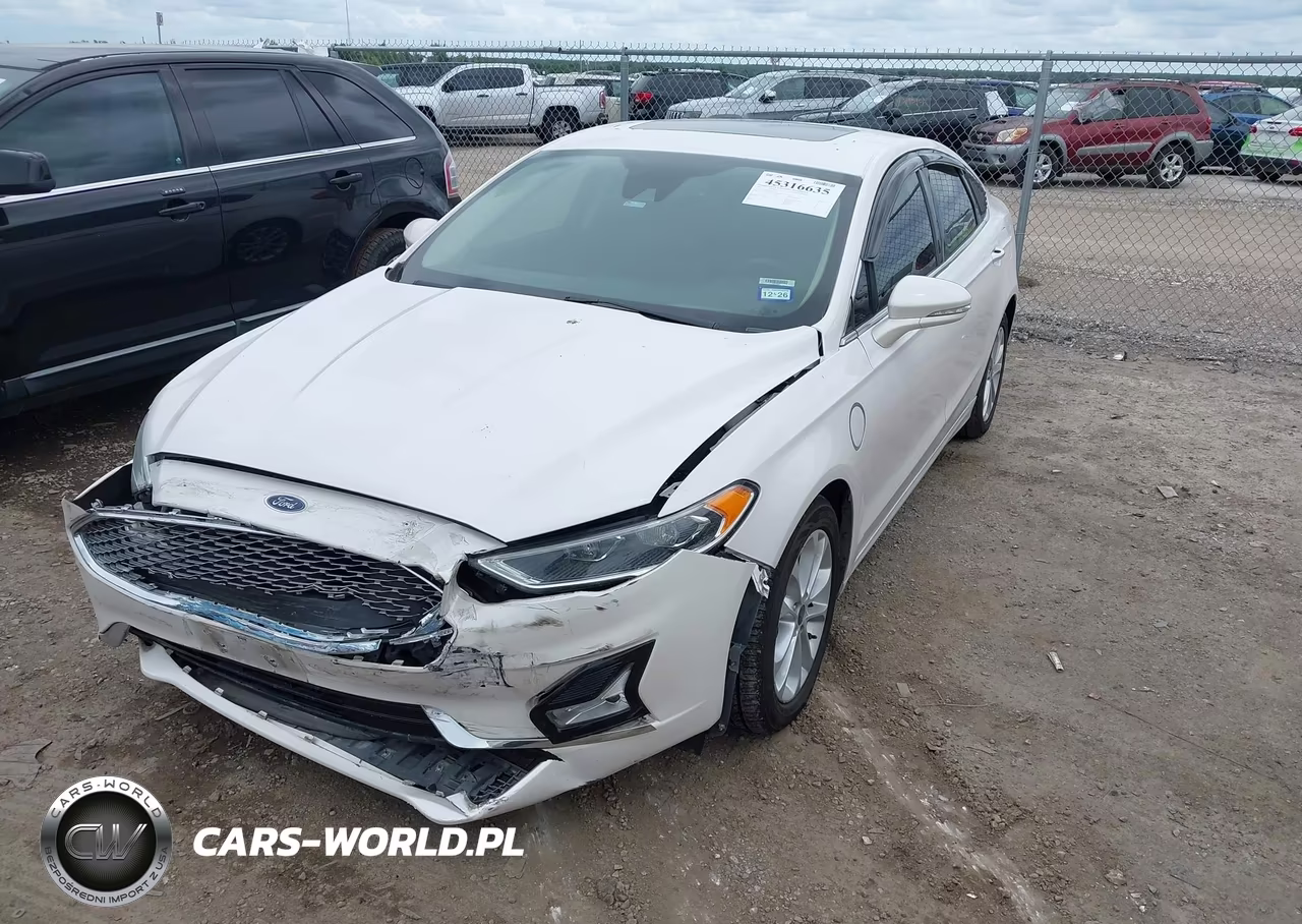 2019 Ford Fusion Energi Titanium VIN:3FA6P0SU4KR211121 - 2