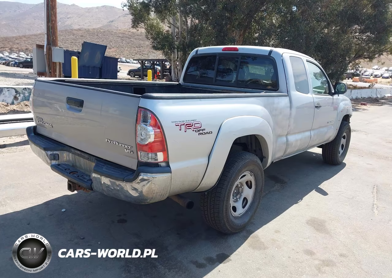 2005 Toyota Tacoma Prerunner V6 VIN:5TETU62N25Z049558 - 4