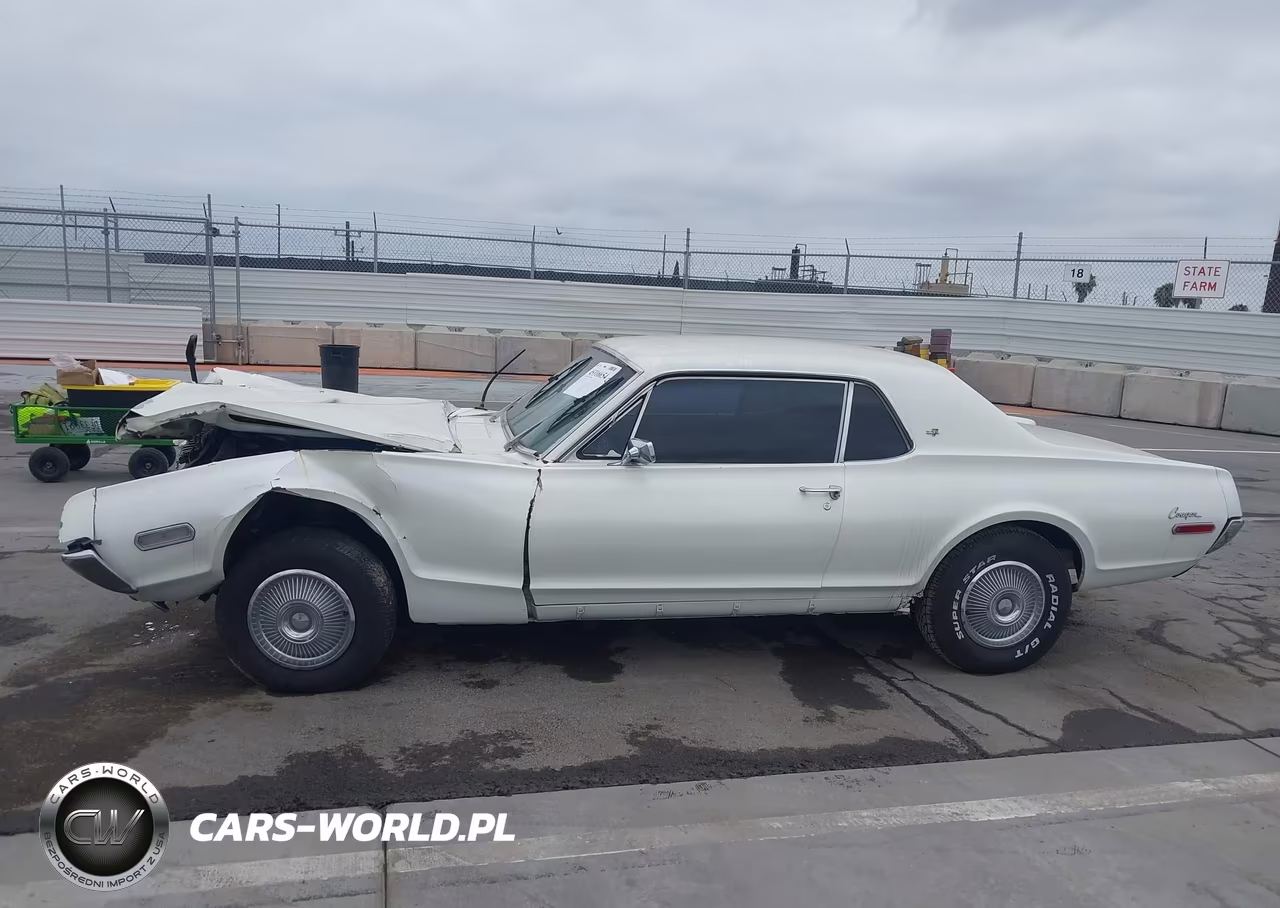 1968 Mercury Cougar VIN:0000008F93F590213 - 14