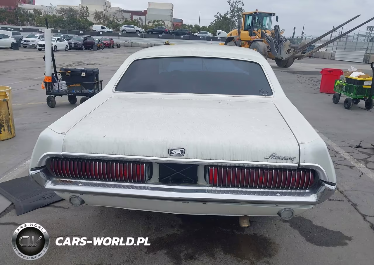 1968 Mercury Cougar VIN:0000008F93F590213 - 16