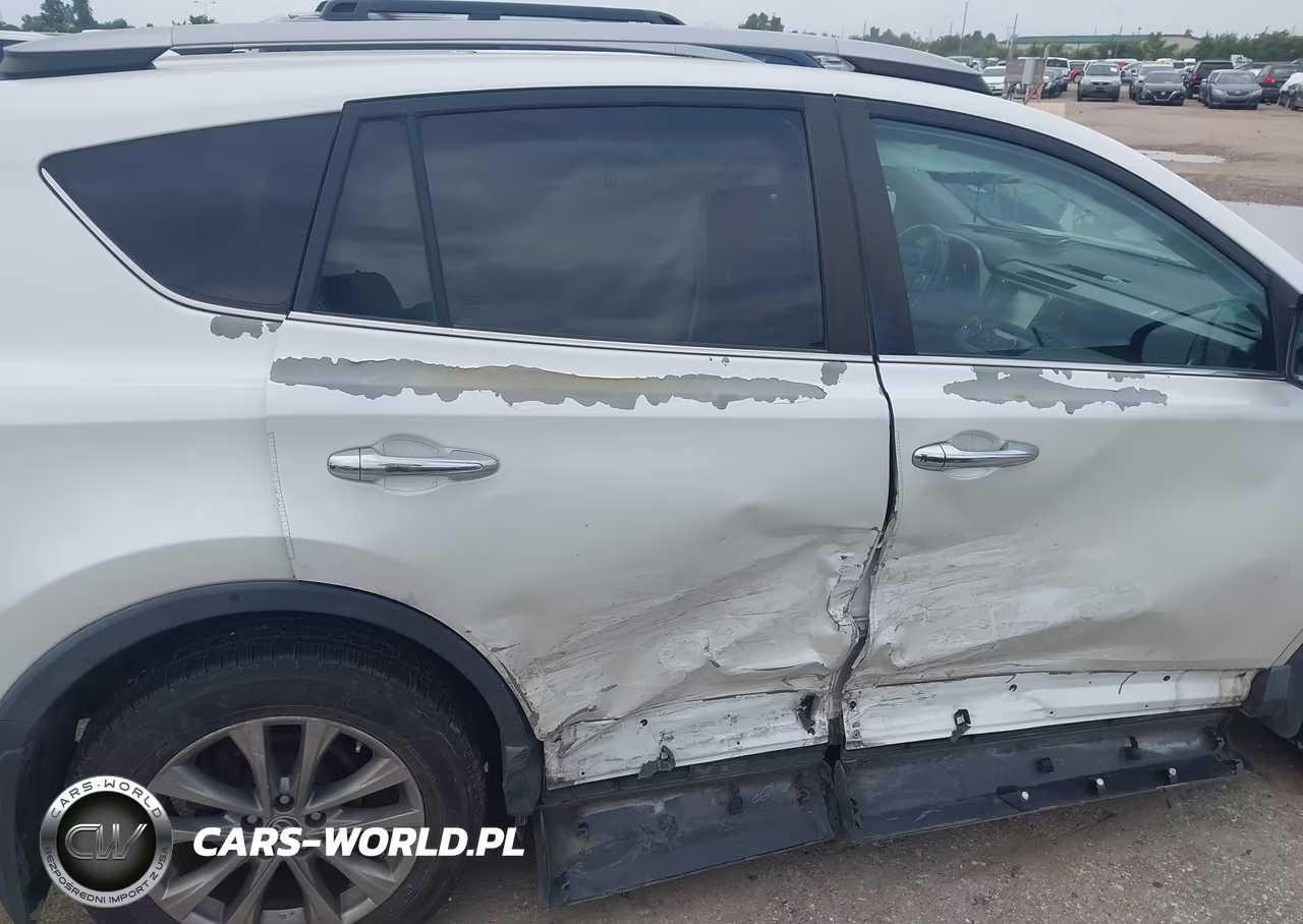 2017 Toyota Rav4 Limited VIN:2T3YFREV2HW329641 - 6