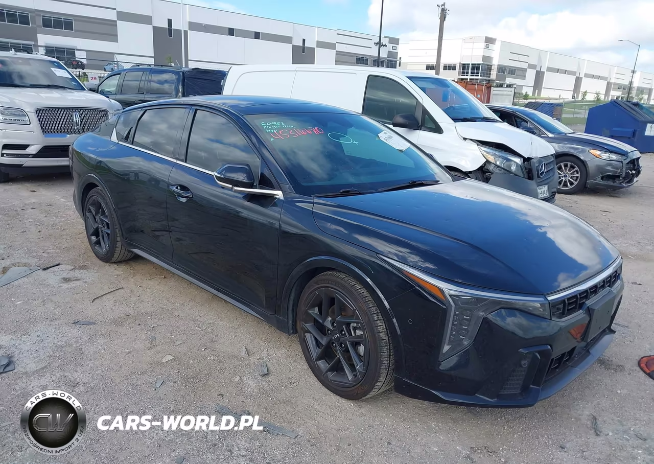 2025 Kia K4 Gt-Line Turbo