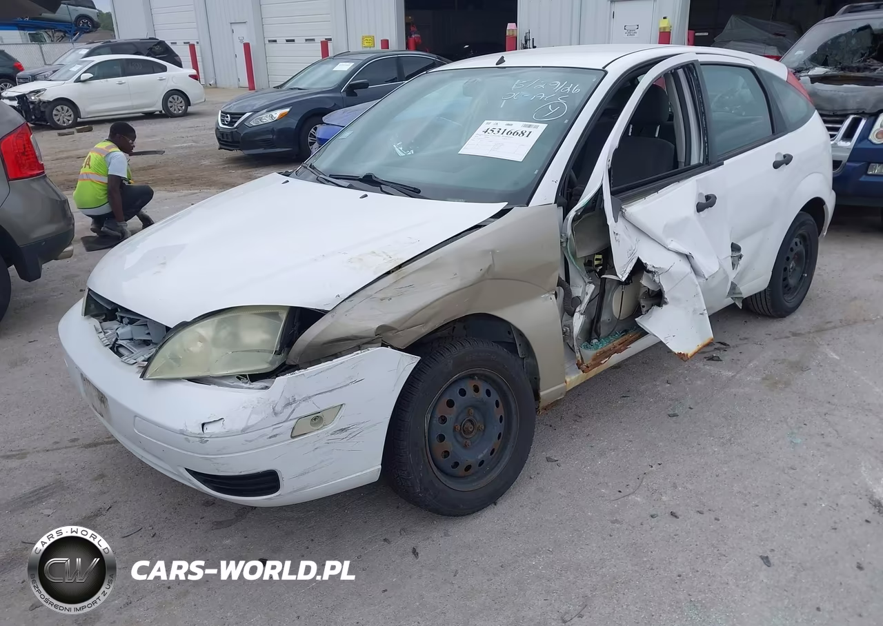 2005 Ford Focus Zx5 VIN:3FAFP37N25R149015 - 2