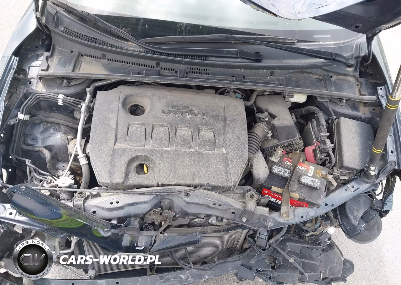 2018 Toyota Corolla Le VIN:5YFBURHE5JP850957 - 10