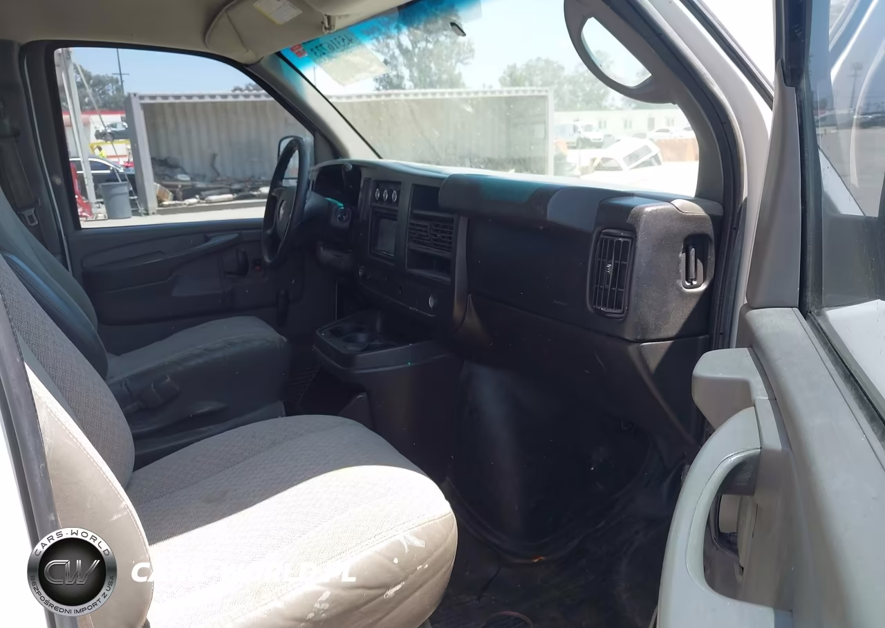 2012 Chevrolet Express 1500 Work Van VIN:1GCSHAF44C1145767 - 5