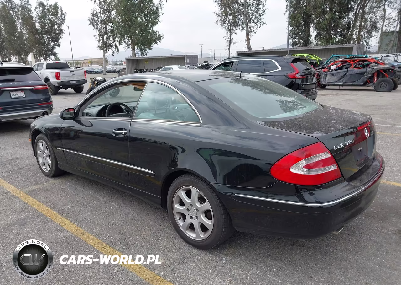 2004 Mercedes-Benz Clk 320 VIN:WDBTJ65J84F104963 - 3