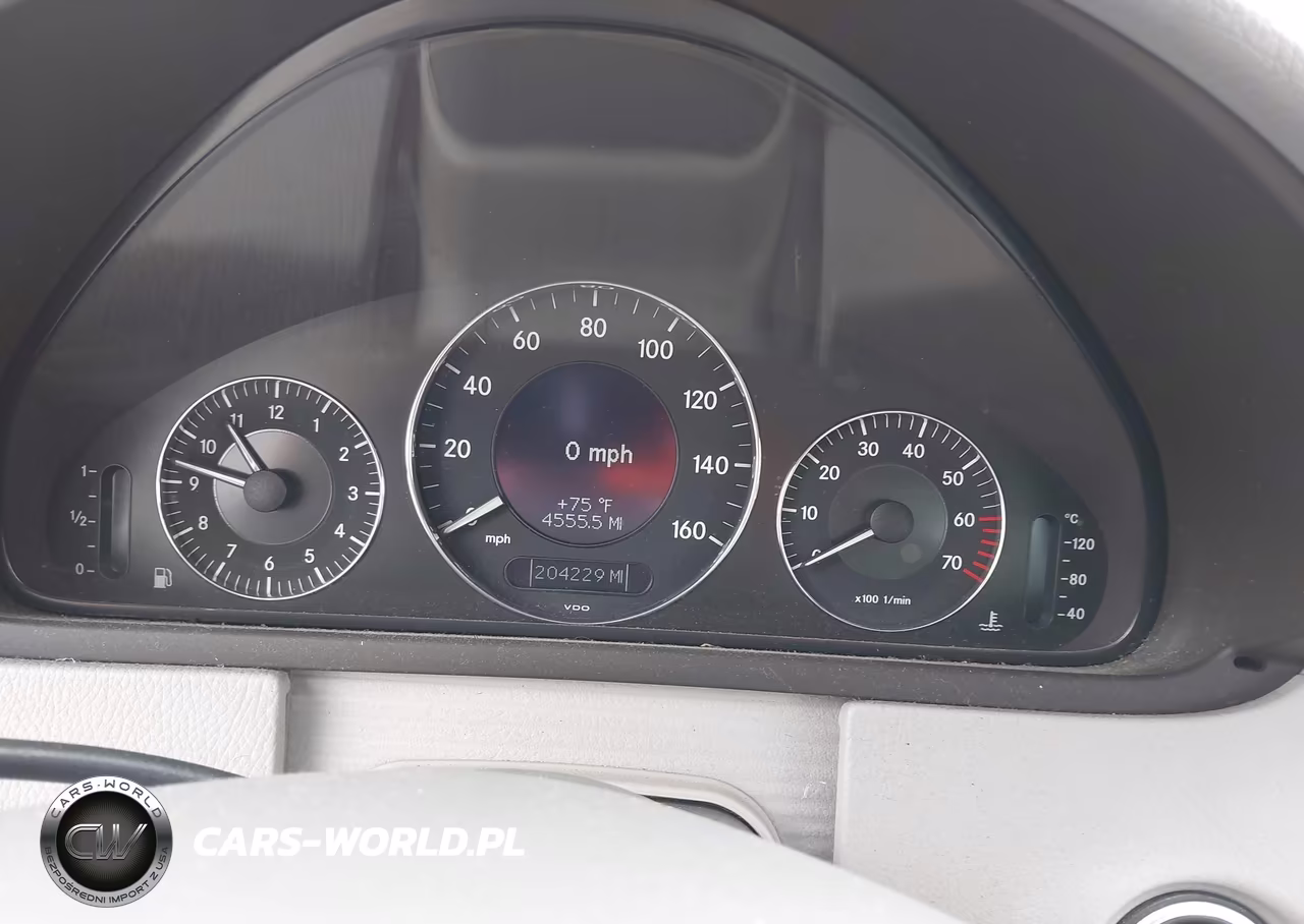 2004 Mercedes-Benz Clk 320 VIN:WDBTJ65J84F104963 - 7