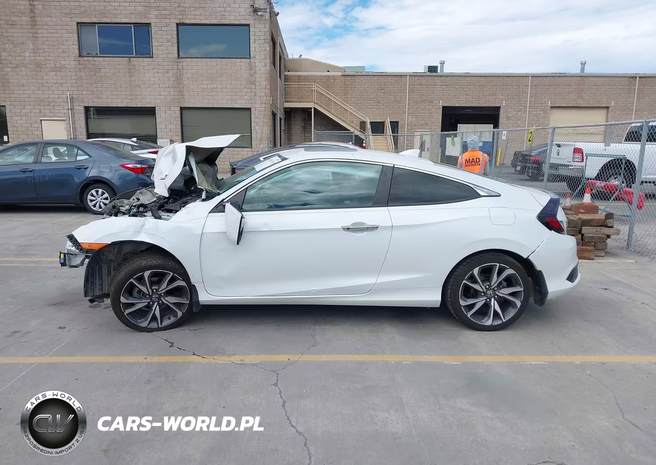 2020 Honda Civic Touring VIN:2HGFC3B90LH353239 - 15