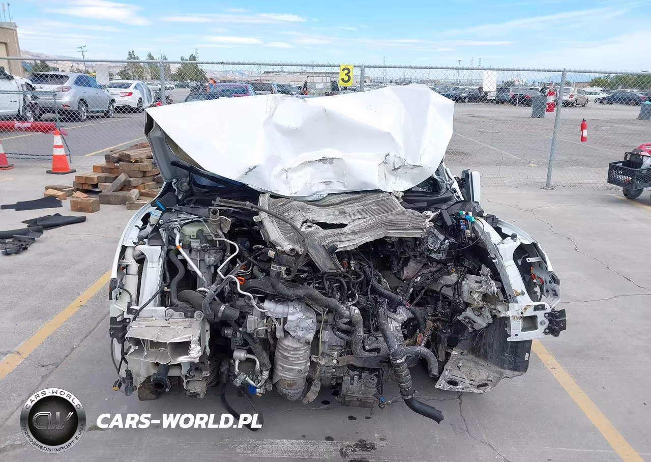 2020 Honda Civic Touring VIN:2HGFC3B90LH353239 - 6
