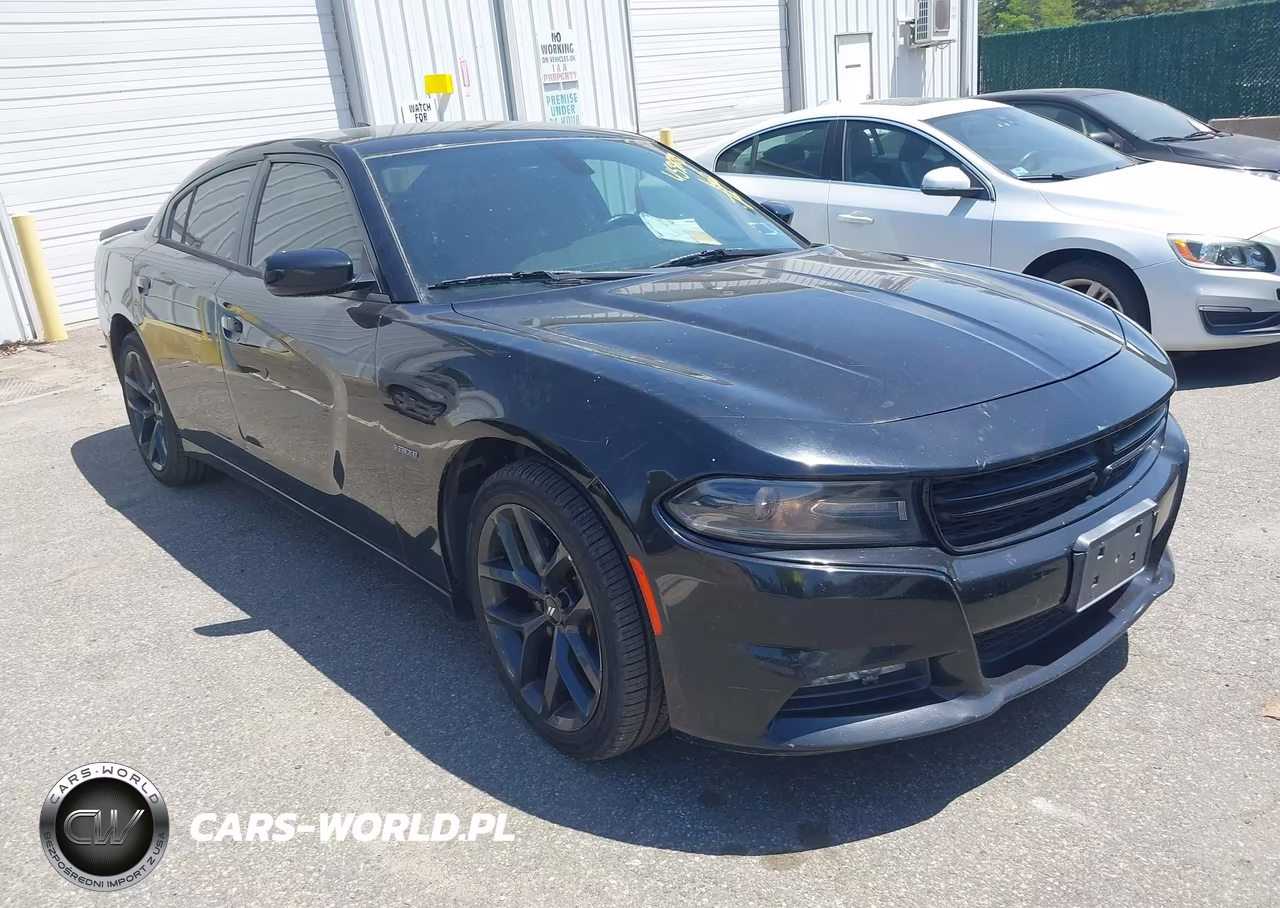 2015 Dodge Charger R-T – zdjęcie 1 z 17