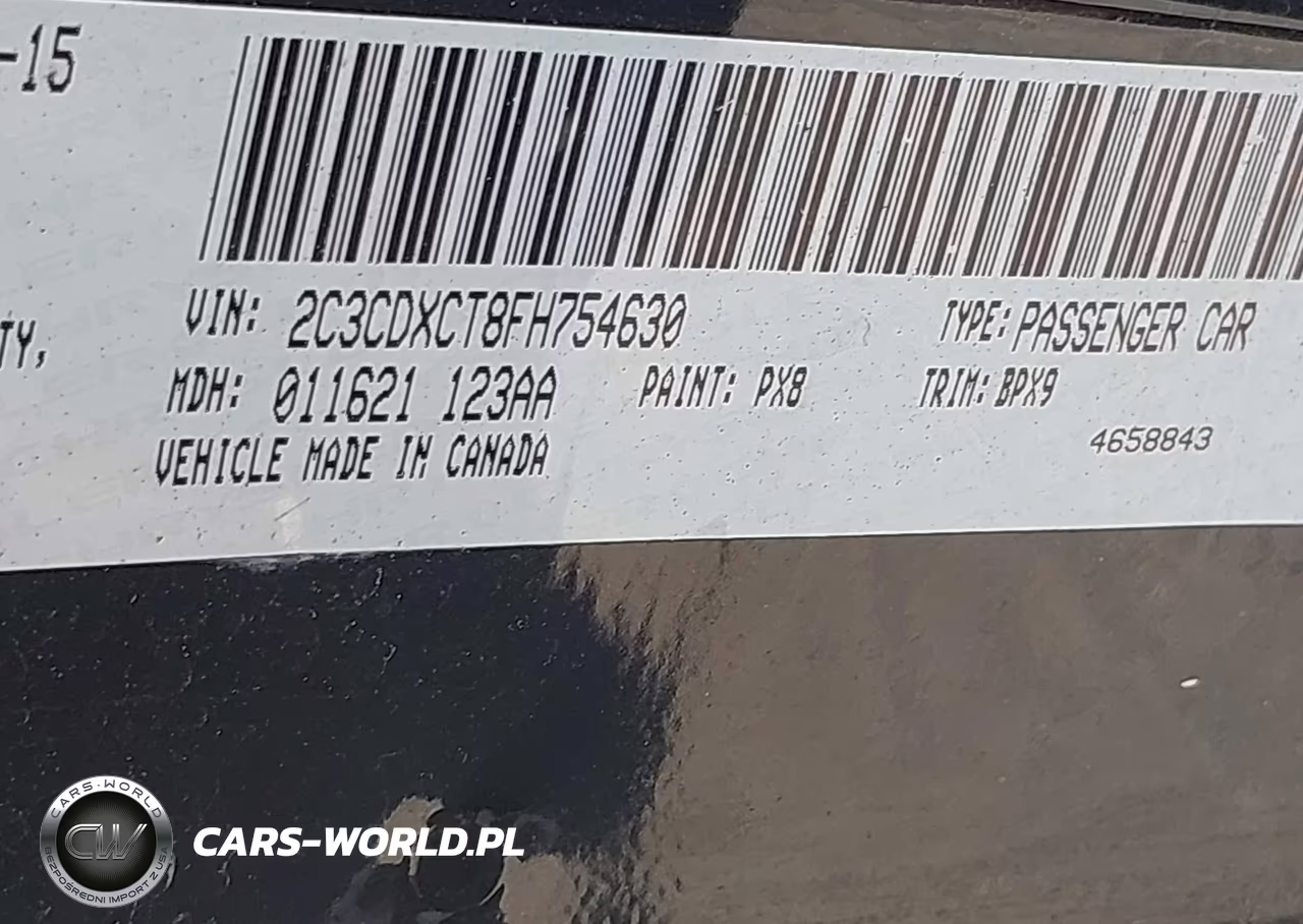 2015 Dodge Charger R-T VIN:2C3CDXCT8FH754630 - 9